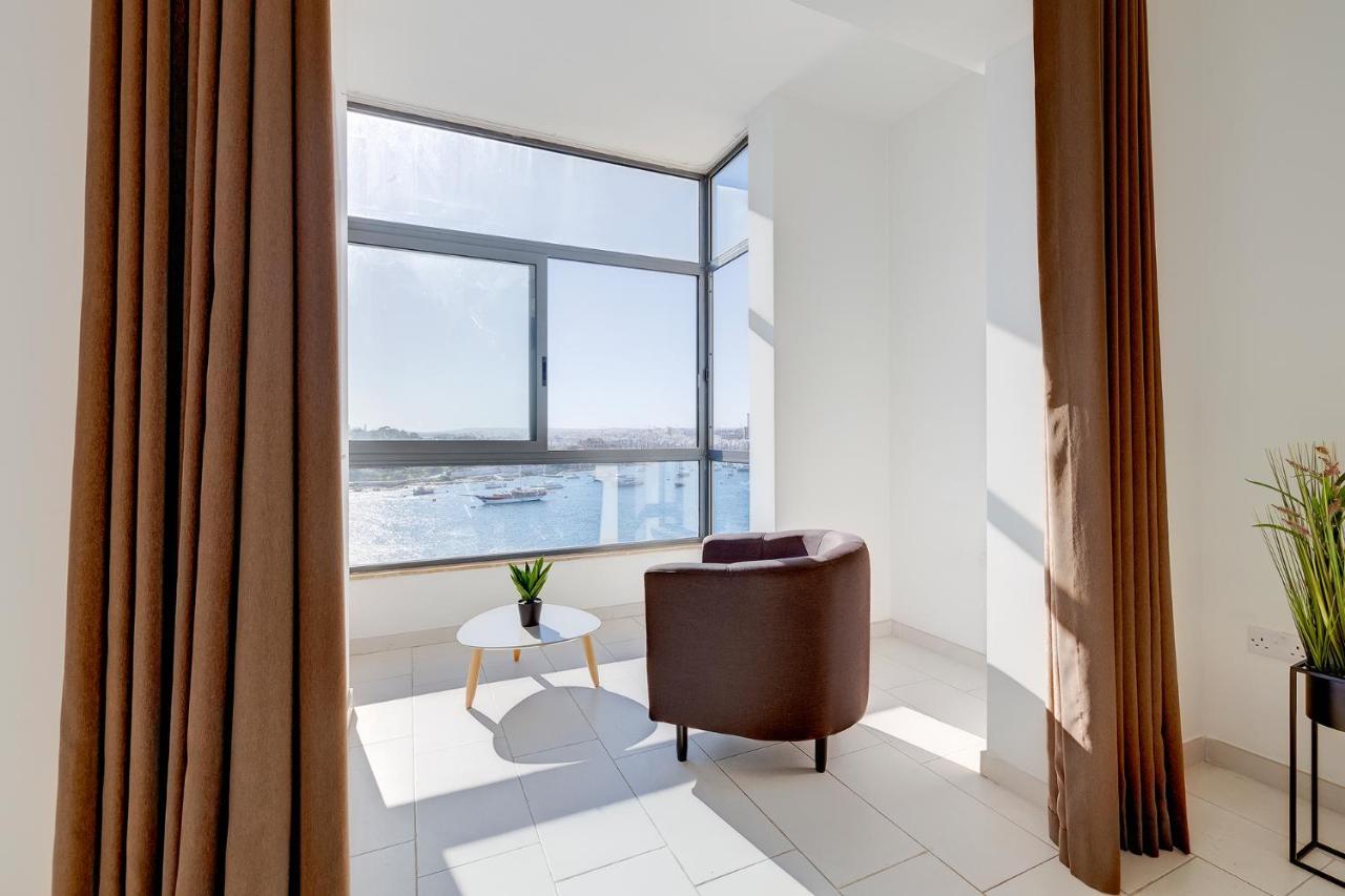 Marvellous Apartment With Valletta And Harbour Views Sliema Exterior foto