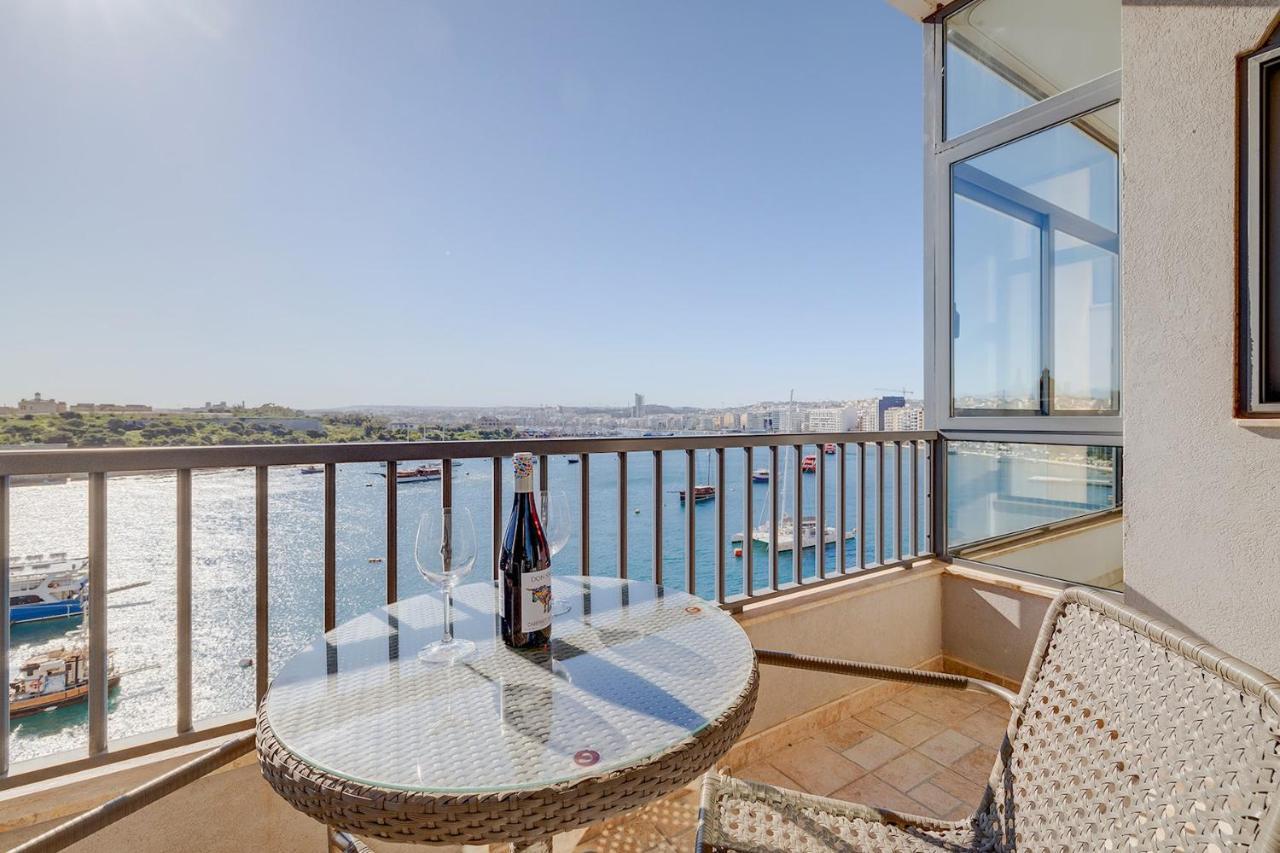 Marvellous Apartment With Valletta And Harbour Views Sliema Exterior foto